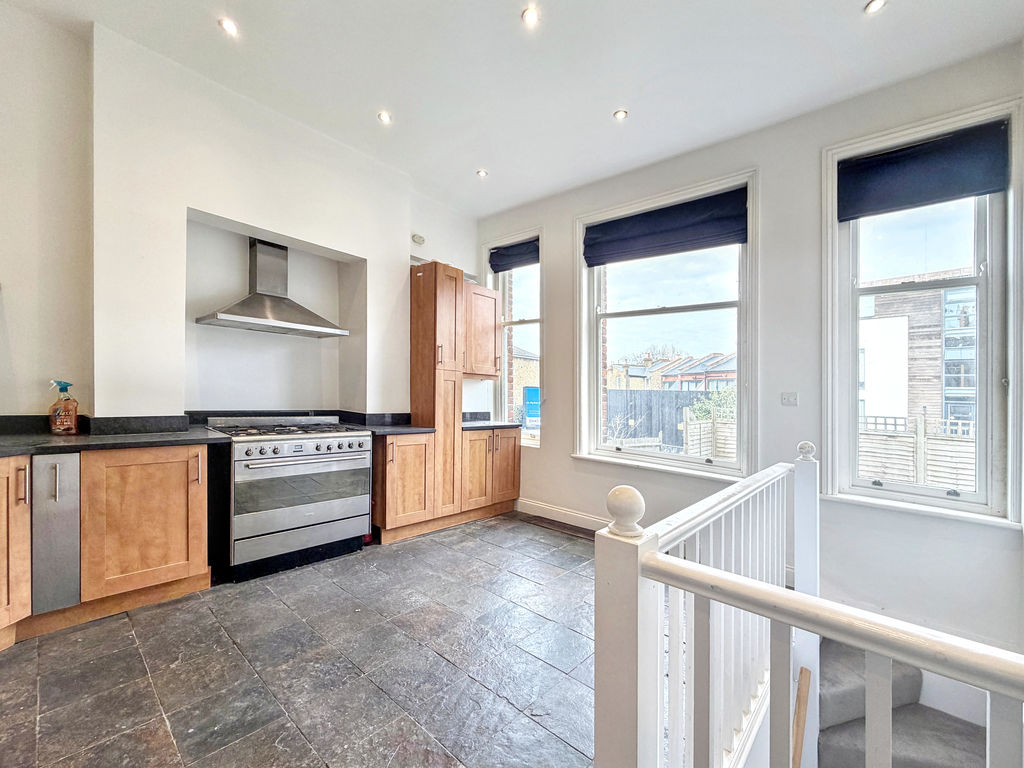 Kitchen- click for photo gallery